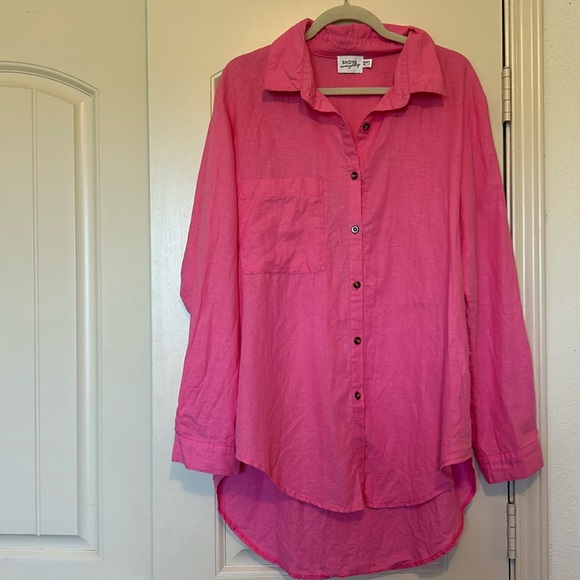 SNDYS Revolve pink linen oversized button up shirt - Picture 3 of 6